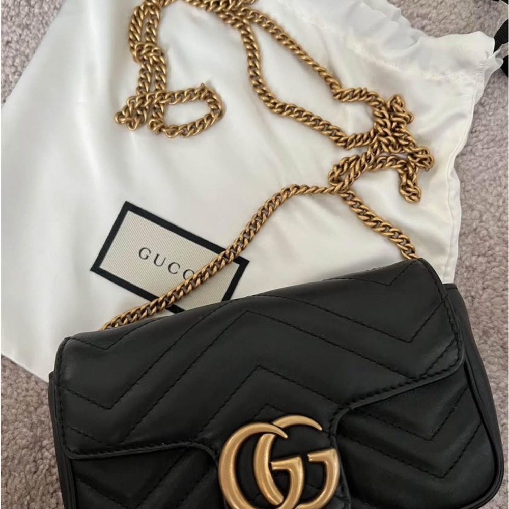 GUCCI MARMONT SUPER MINI BAG - Picture 2 of 3